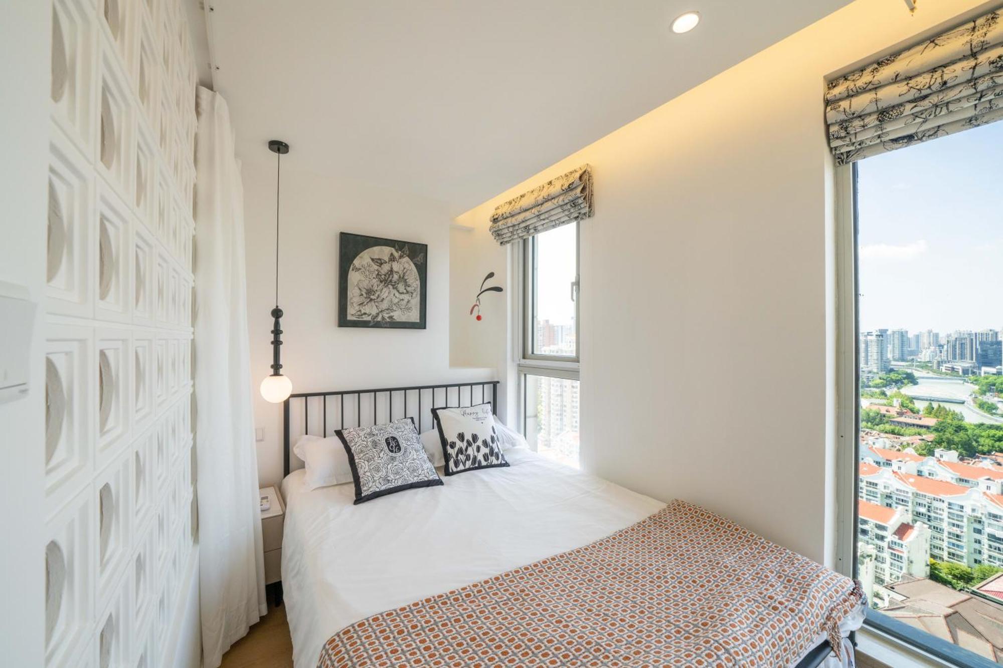 Yi Du - Near Nanjing West Road Commercial District, 350 Walk From The Natural History Museum Subway * 上海